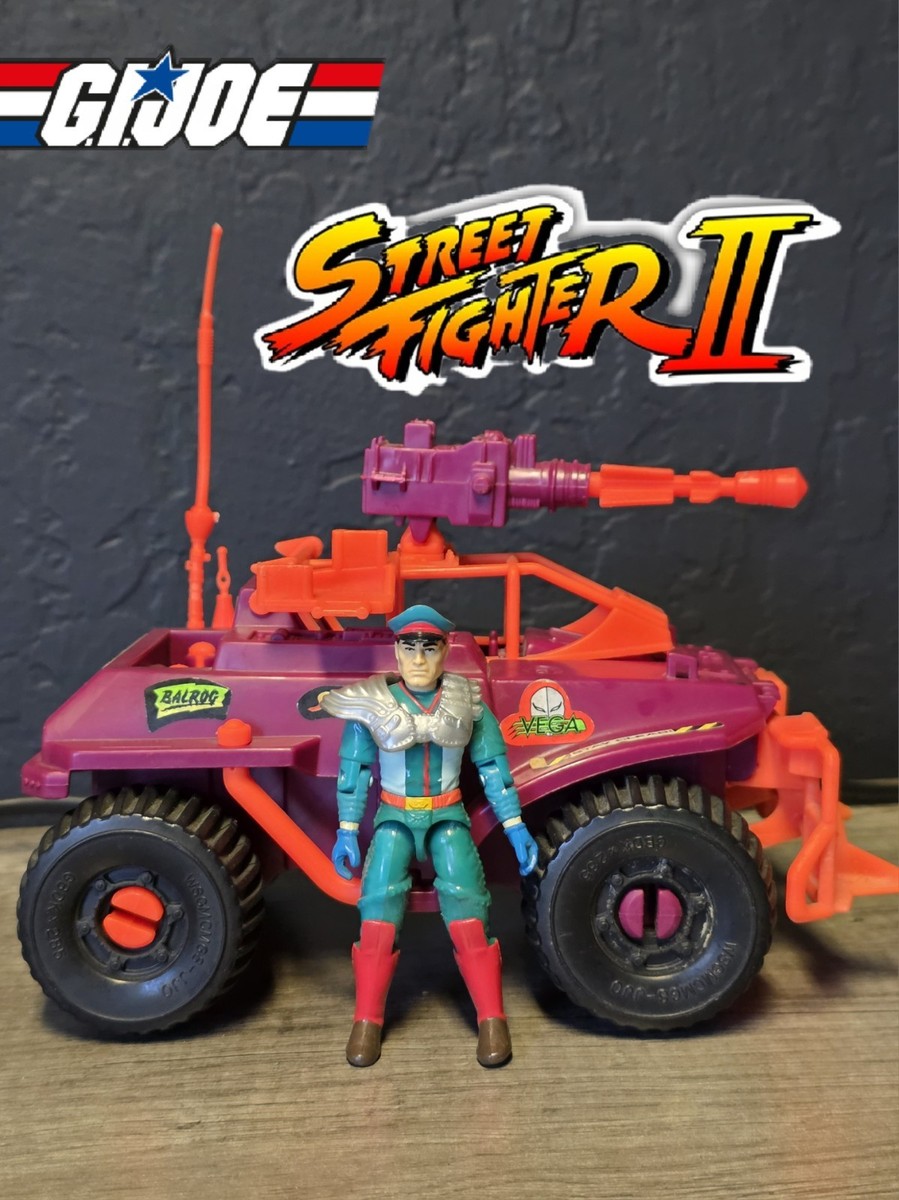 GI JOE SFII 1993 CRIMSON CRUISER & M. BISON Street Fighter 2 See
