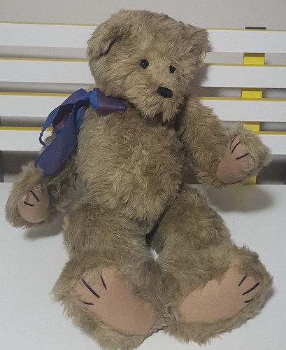 PERFECT COMPANION LOVELY TEDDY BEAR PLUSH TOY! SOFT TOY 34CM SEATED KIDS TOY!