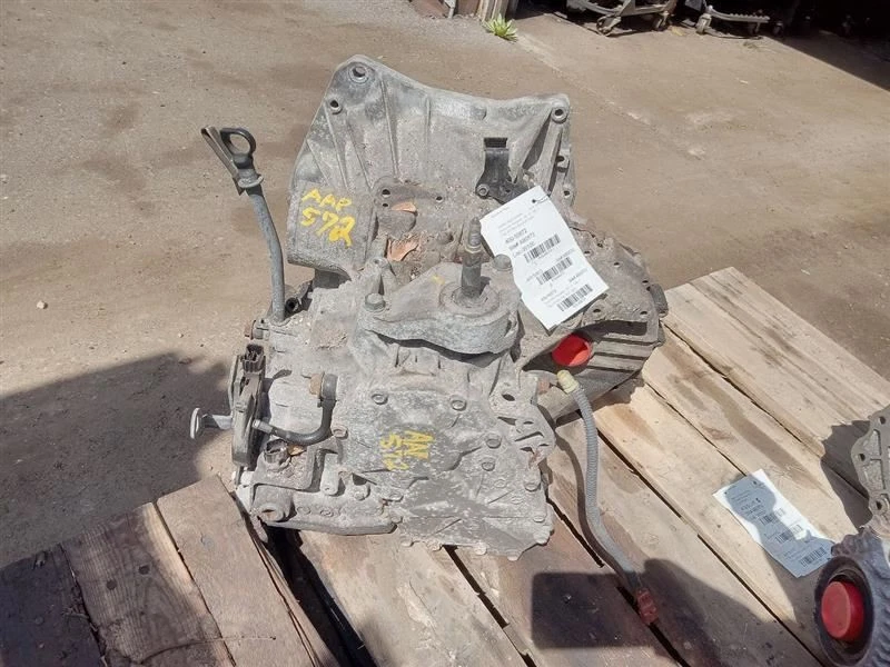 Caja de cambios de transmisión automática Nissan 1,8 L 4 velocidades RE4F03B 2008-2012 VERSA  Foto 4 de 4