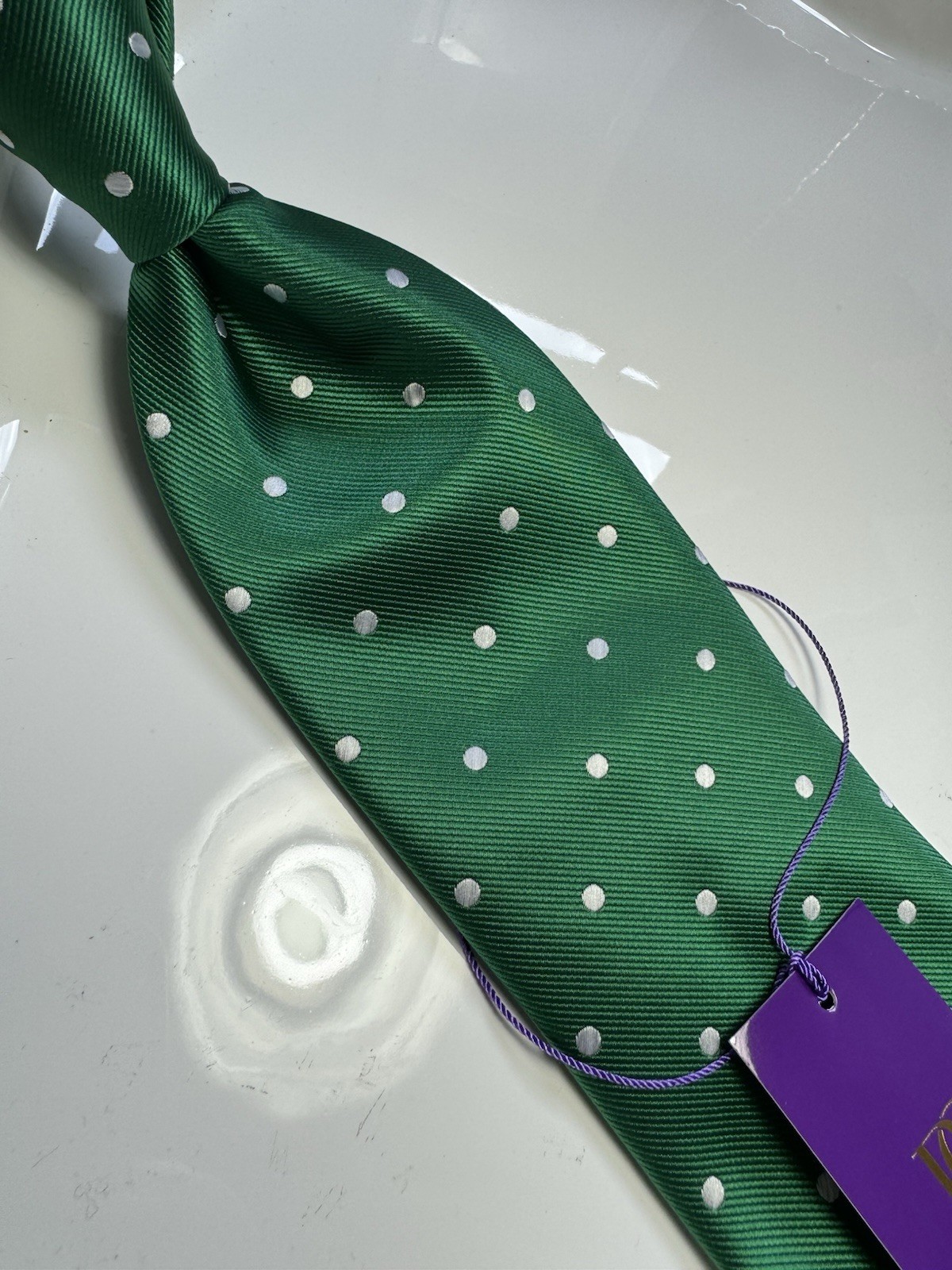 NWT VERSE 9 MULTI COLOR POLKA DOTS STYLE PRINT SILK DESIGNS NECK TIE & HANKY