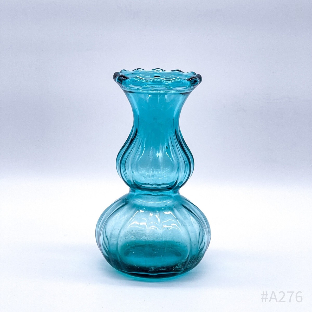 Handgeblasene Blaue Glasvase – Himmelblau, Geriffeltes Design, 22,1 Cm Hoch, Für Wohnzimmer, Tischdekoration
