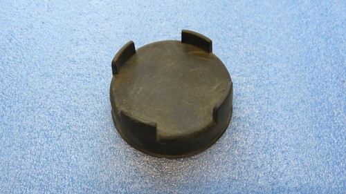 AUDI VW MERCEDES OPEL VOLVO - Scheinwerfer Abdeckung Kappe Gummi  02-882-1110N