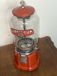 Antique Northwestern 33 Gumball Machine with Glass Globe porcelain 1930