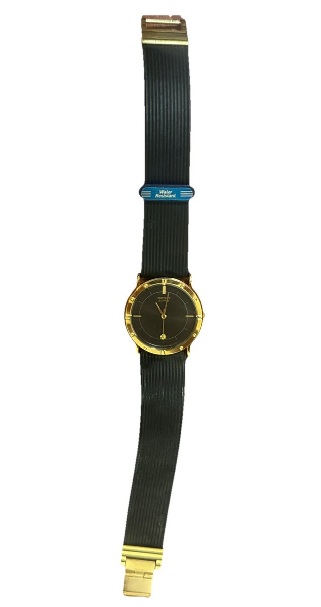 Seiko 2A32 Black Dial slim Dress Watch minimalist gold case Quartz