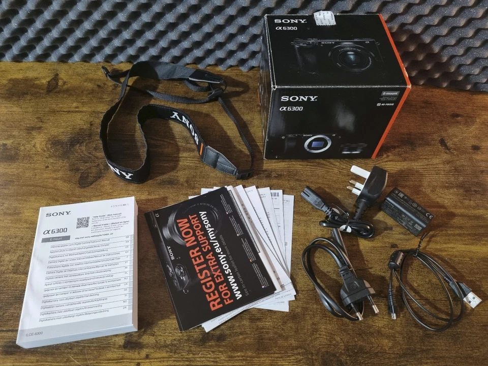 Sony Alpha A6300 24MP Kit 16-50mm OVP, Akkus & Zubehörpaket – ca. 3,5k Auslöser - Bild 2 von 4