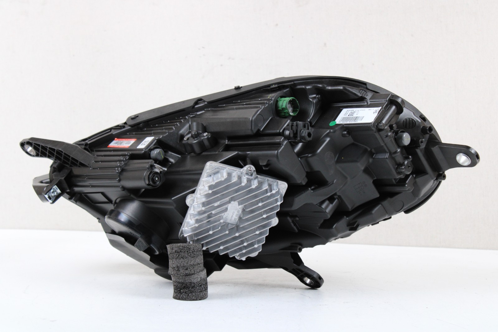 Perfect! 2024-2026 Maserati GranTurismo M189 Right RH Side LED Headlight OEM