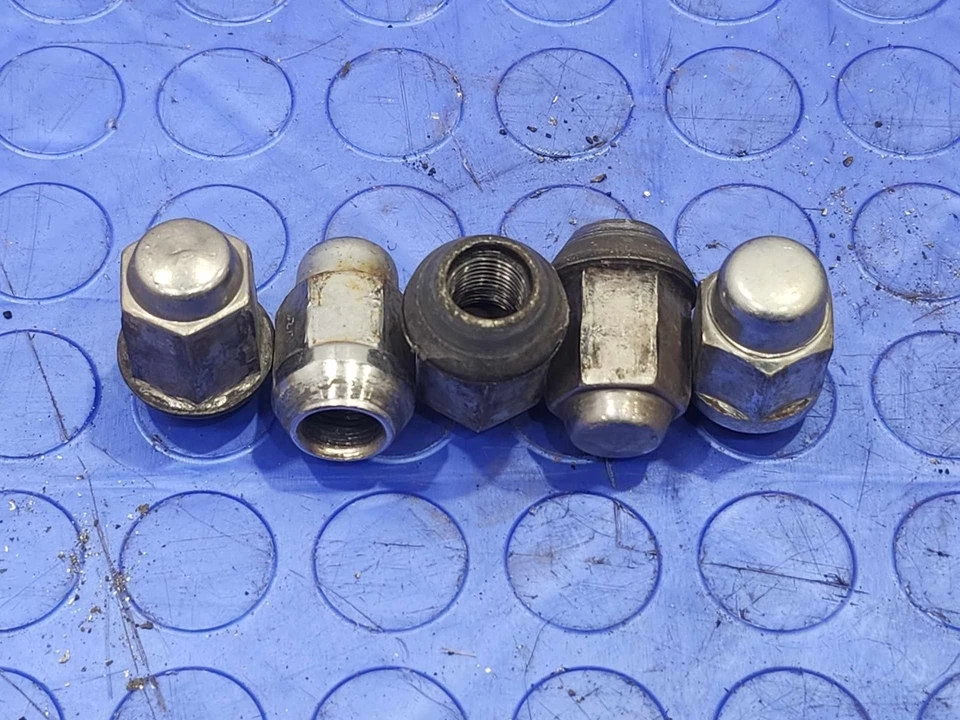 1980-1996 Ford F-150 Alloy Wheel Lug Nuts 5 Pcs Genuine OEM E8LY-1012-A - Image 2 of 3