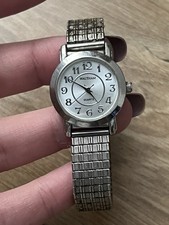 Orologio Vintage Waltham Quarzo Quadrante Tono Argento Cinturino Espansione Non Testato