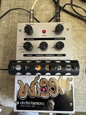 The WIGGLER Electro-Harmonix EHX Tube Vibrato/Tremolo Effect Pedal w/ Adapter