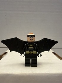 LEGO Batman Movie Batman w/ Glider Minifigure 70913 Scarecrow Fearful Face-Off