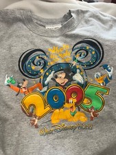 VTG 2005 Walt Disney World Mickey Mouse YOUTH XS T-shirt kids