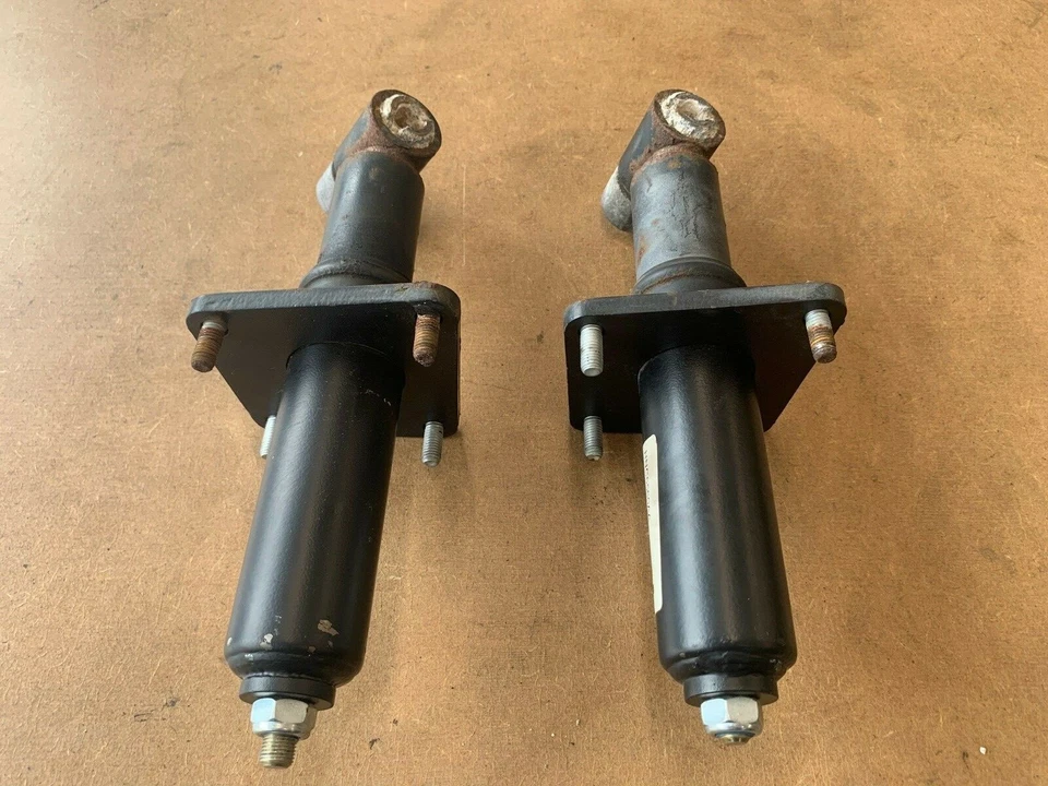 Amortiguador de impacto trasero derecho e izquierdo Jaguar XJ8 XJR Vanden Plas 1998-2003 Foto 3 de 4