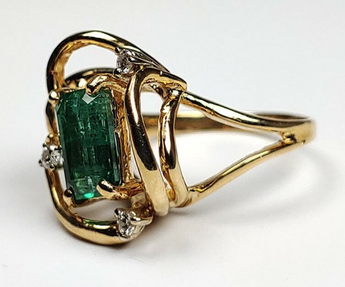 14k Solid Yellow Gold Emerald Shape Emerald With Round Cut Diamonds 2.72 Ctw...