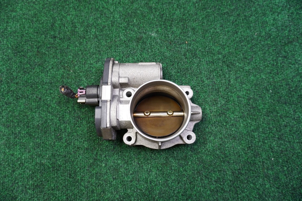 Conjunto de carrocería del acelerador Saturn Outlook XE 2007 3,6 L V6 12616995 fabricante de equipos originales Foto 2 de 4