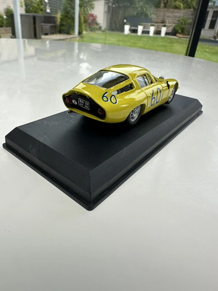 Best 1:43 1963 Alfa Romeo TZ1 Zagato 1965 Targa Florio Rally Die Cast Model Car - Image 4 of 4