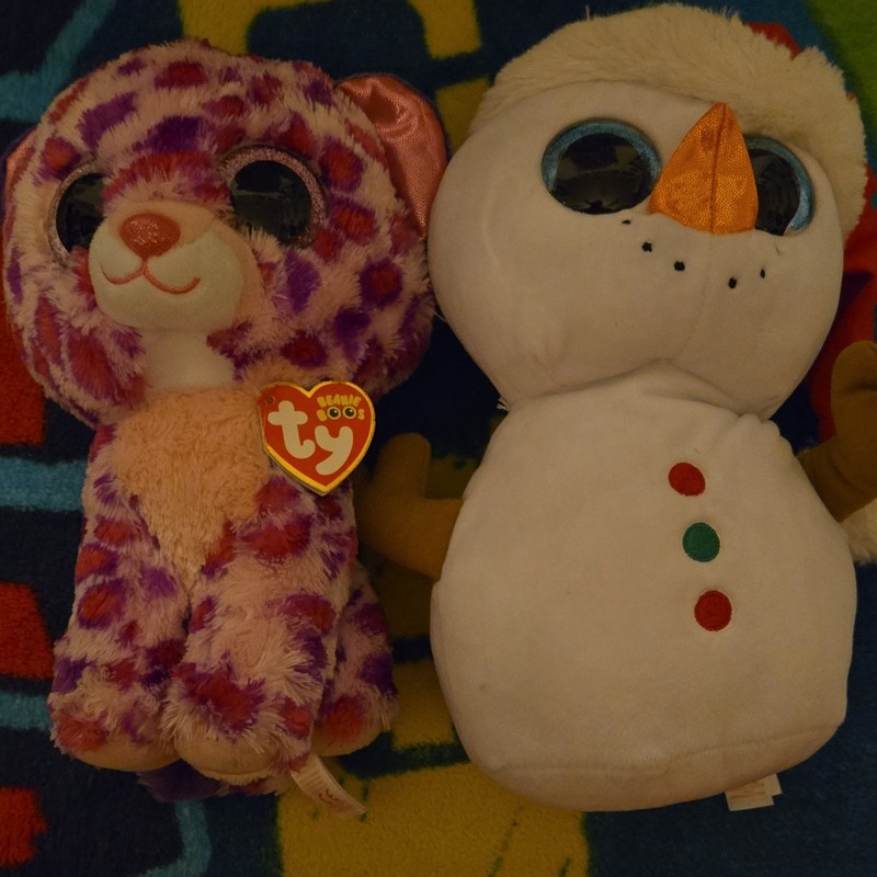 Ty Beanie Boos Plush Lot of 2 Purple Spotted Leopard/Cat & Snowman Hat