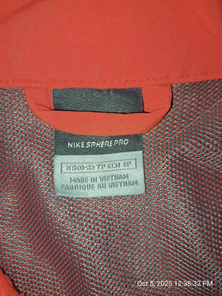 Nike Running Vest Women XS(0-2) Red  Running Activewear Full Zip Pockets Therma  - Image 3 of 4