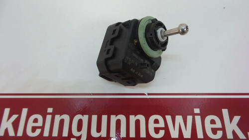 SCHEINWERFERMOTOR RECHTS Renault Kadjar (RFEH) 2016 260562319R