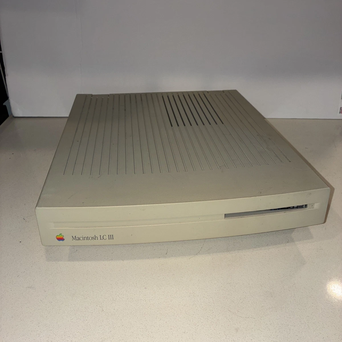 Apple Macintosh LC III - Le grenier de TontonLélé