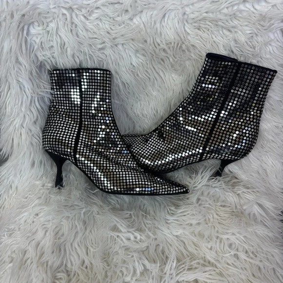 NEW AGL Black Sequins Silver Leather Pointed Toe Side Zip Ankle Boots 40 US 9 - Image 4 of 4