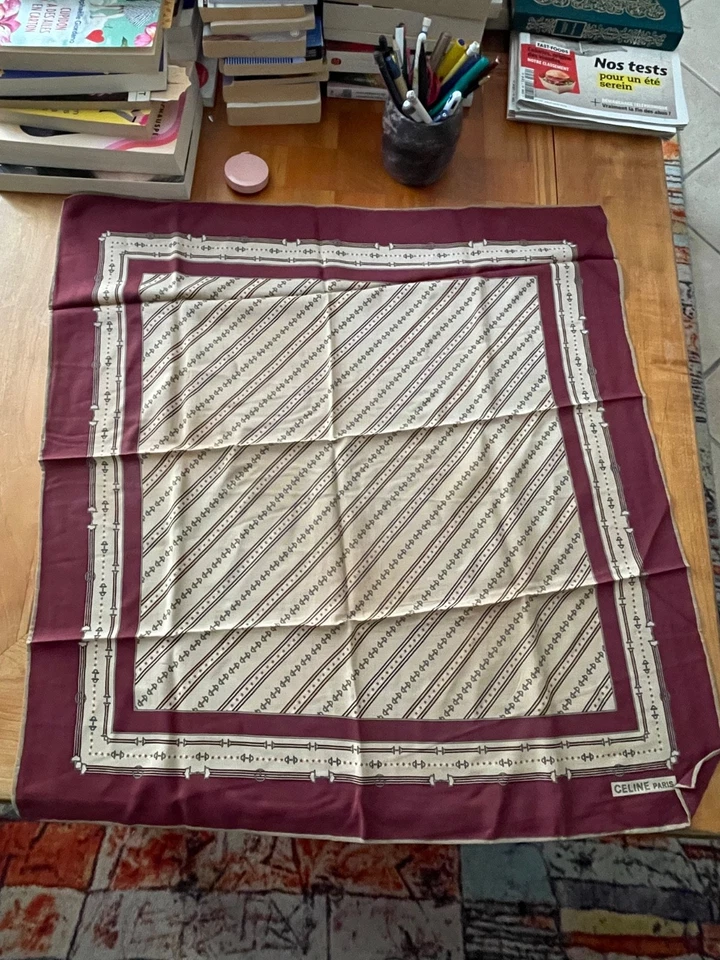 Celine Paris vintage foulard en soie - Photo 1/1