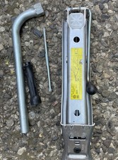 VW Polo 9N Seat Wagenheber 6Q0011031D Pannenhilfe Radmutterschlüssel 4D0012235