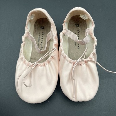 Danskin Freestyle Ballet Slippers Pink Girls Size 13 Leather Sole Dance Shoes