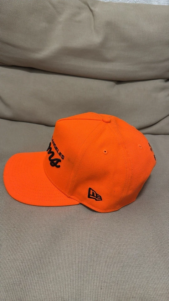 Born X Raised X New Era Los Angeles Rams SnapBack Sombrero Naranja/Negro Foto 2 de 4