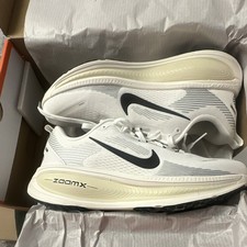 Nike ZoomX Herren Laufschuhe Sneaker Mesh Low Top Schnürung Weiß/Schwarz 42