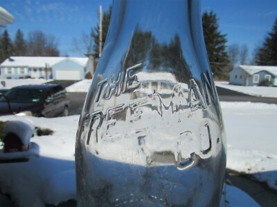 TREQ Milk Bottle The Freeman Co Dairy Flint MI GENESEE COUNTY 1934