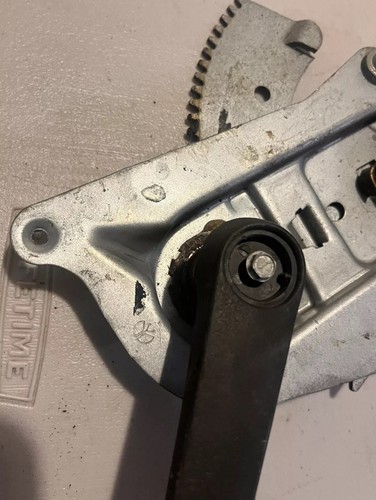 1990 Dodge Ram Van Driver Left Front Manual Window Regulator Oem 55274565 - Picture 4 of 10