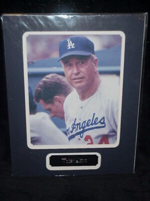 Walter Alston Los Angeles Matted Photo & Name Plate 11x14 Ready for Framing A/56