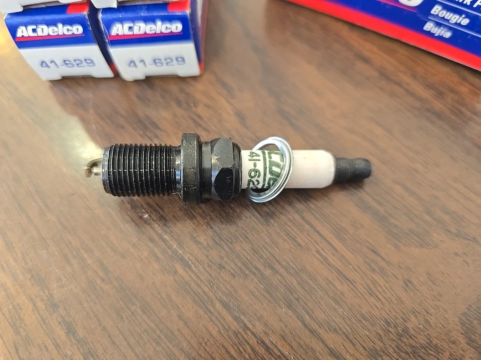 Bujía-Convencional ACDelco 41-629 Foto 2 de 2
