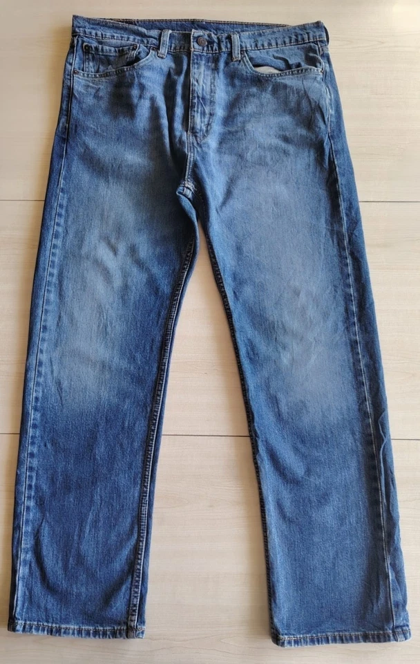 Levi's Men's 501 W34 L30 Blue Medium Wash Denim Straight Jeans Button Fly, photo 2 of 5