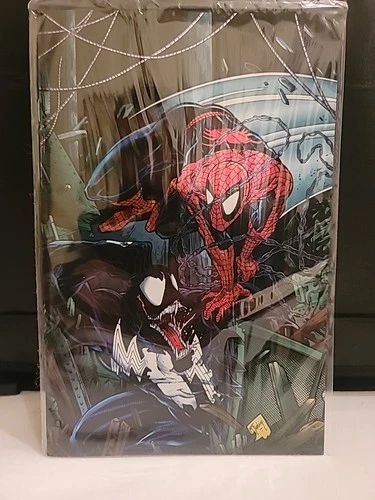 Amazing Spider-Man 300 Todd McFarlane Virgin Panini Foil Exclusive NM!