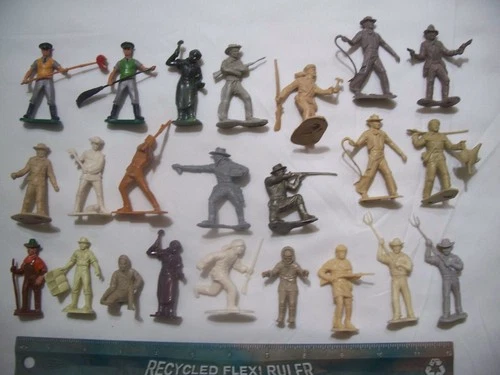 23 RARE MARX WESTERN COWBOYS CAVALRY FARMERS 1/32 54MM 60MM PLASTIC PLAYSET