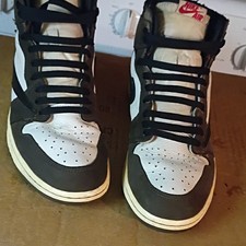 Nike Air Jordan 1 Retro High OG Brown Cactus Jack High Top Leather Sneakers