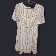 FOREVER 21 FLORAL FLUTTER MINI DRESS, SIZE M, CHEST 33, LENGTH 32.5