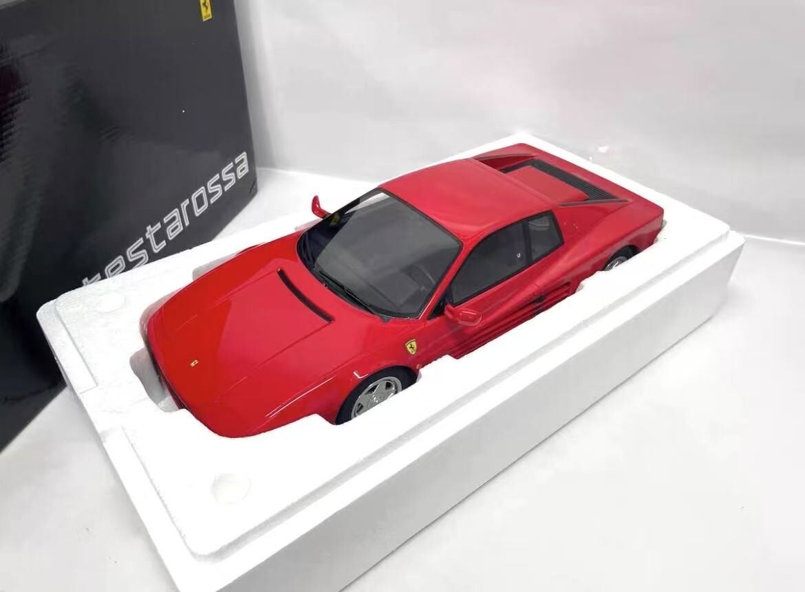 Ferrari 1/12スケールモデル SUPER RARE* Kyosho 1/12 Ferrari Testarossa Red Resin Car
