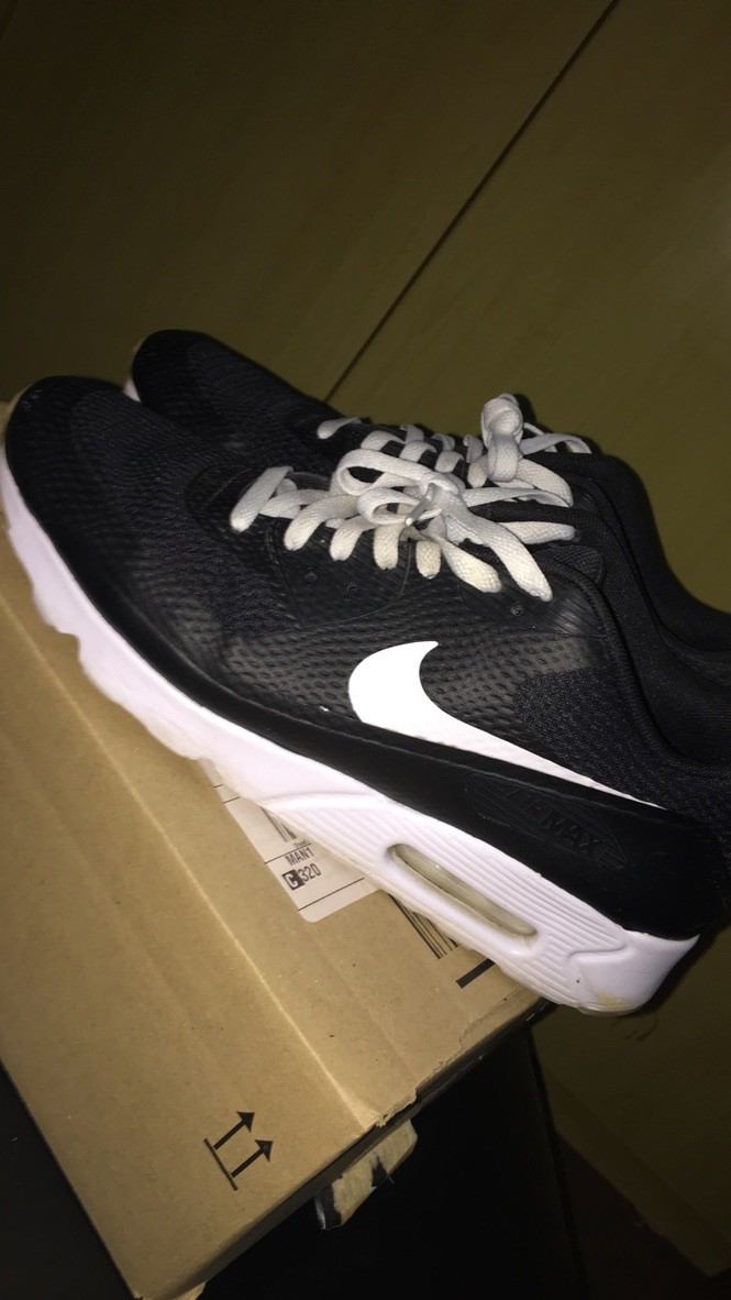 Nike Air Max 90 Ultra Essential Black White - UK Comfortable Seasonal price cuts, discount benefits Nike Air Max 90 Ultra Essential Black White - UK Comfortable Seasonal price cuts, discount benefits