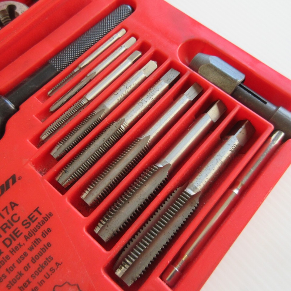 Snap On Tools TDM117A Metric Tap And Die Set AS SHOWN eBay