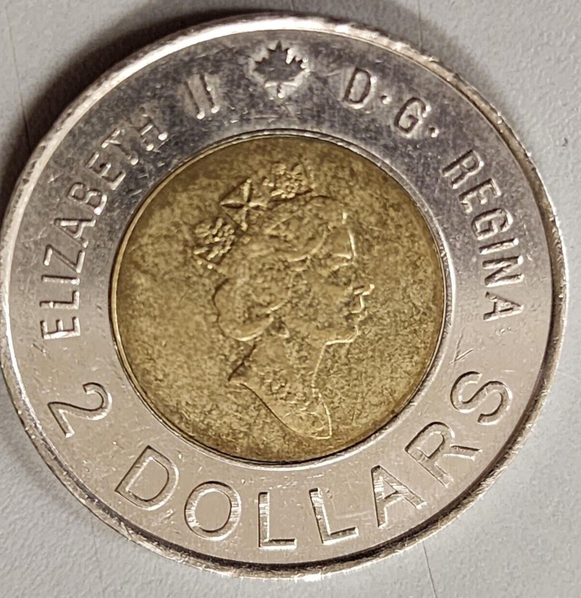 2000 Canada 2 Dollars Knowledge Toonie - ERROR CENTER CORE OFF