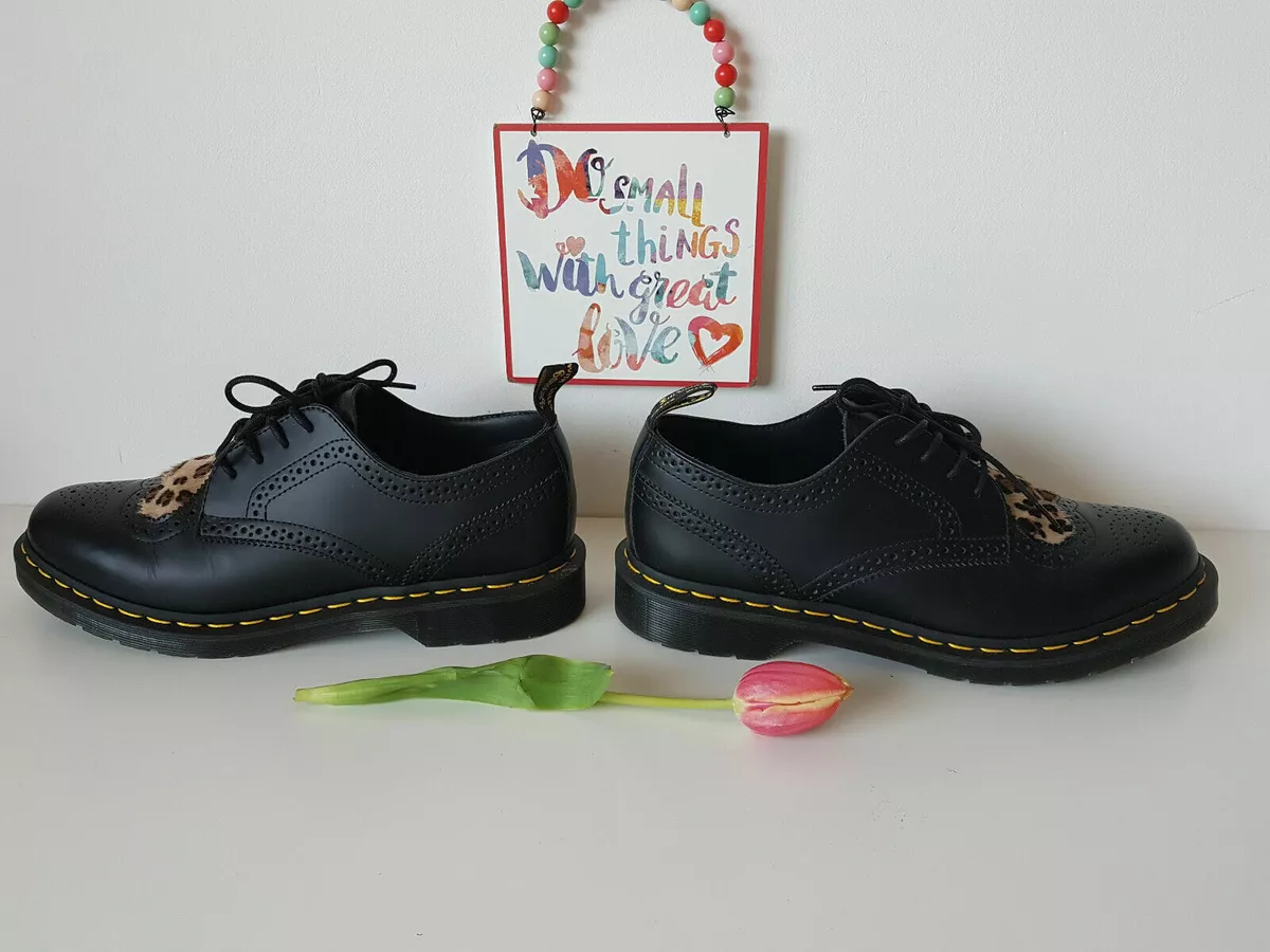 Dr martens bentley clearance ii heart leopard