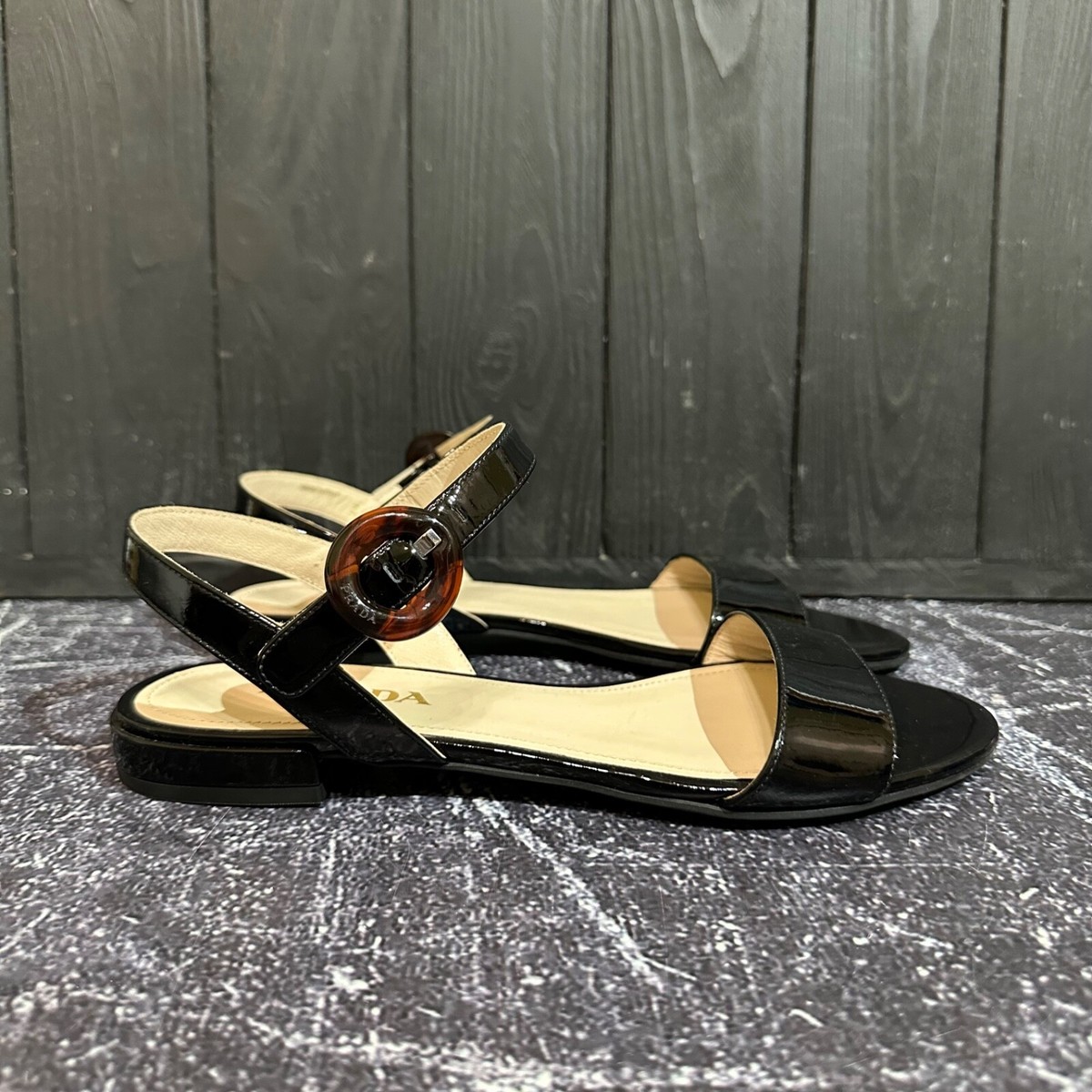 靴 Prada Patent Buckle Sandals Black 37 PRADA Women's Patent Leather Black Sandals Size 37 | eBay