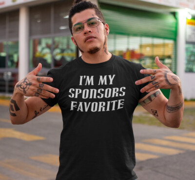 Anonyme Alkoholiker - AA NA - I'M MY SPONSORS LIEBLINGS-T-Shirt - Farboptionen