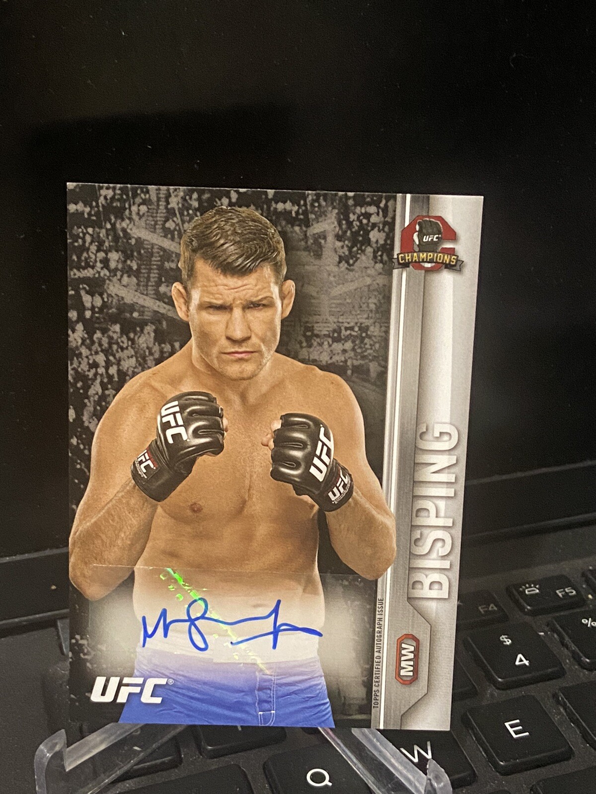 MICHAEL BISPING 2015 Topps UFC Champions Auto Autograph FA-MBI