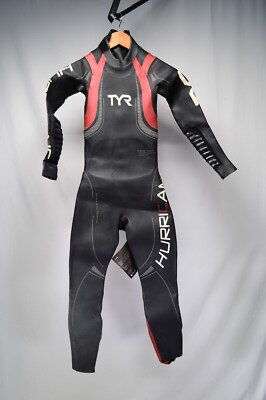 TYR Hurricane Cat 5 Black Red Full Sleeve Wetsuit Womens Small DEMO