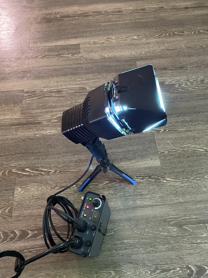 dlf200 Lamp Base,EWB 200 Ballast Ac - Image 2 of 3