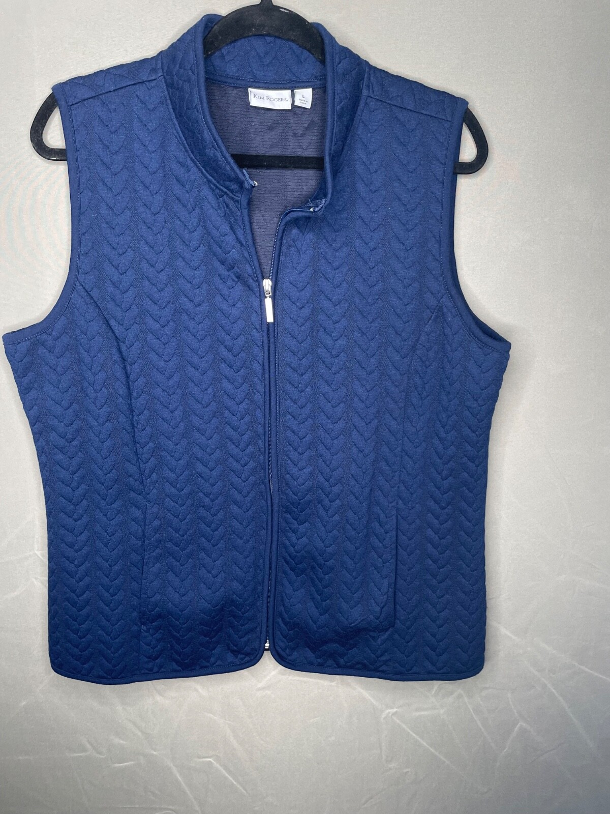 Kim Rogers zip up vest size large blue