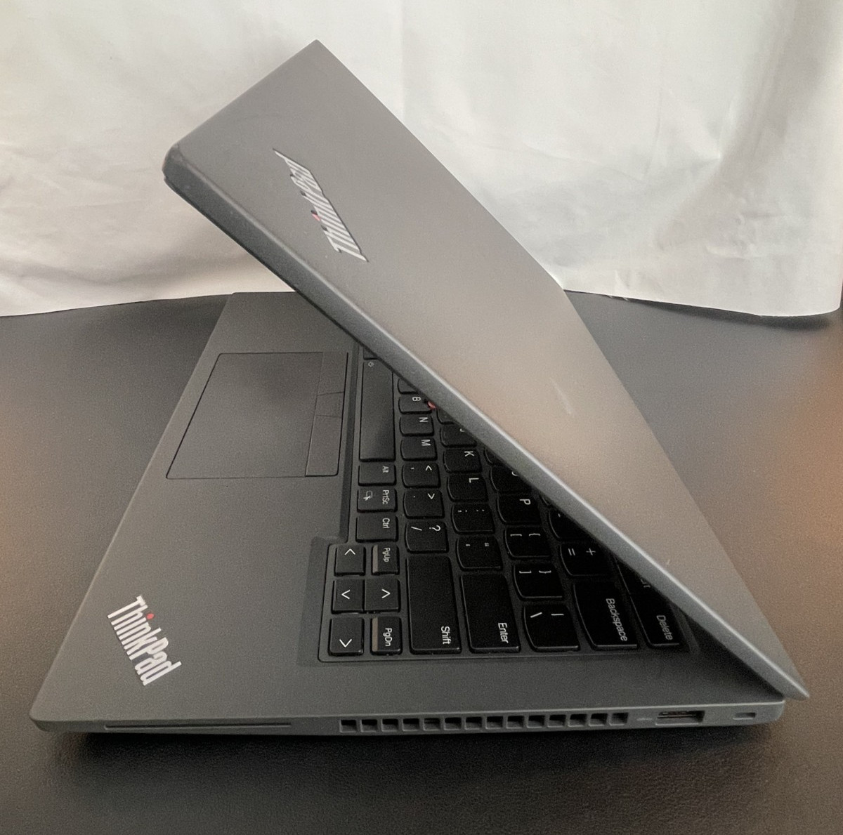 Lenovo ThinkPad T14, 14-Inch Laptop, with i5-1235U, Windows 11 Pro